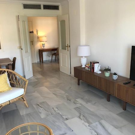 Inspiring Apartment In Carihuela Beach Torremolinos Dış mekan fotoğraf